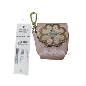 Pink Floral Design Clip On Key Chain Airpod Case | Gift / Stocking Stuffer